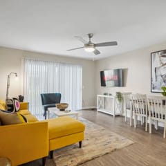 Stylish Getaway | Mins to Irvine | 1Mi to SCP