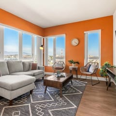 The Little Tokyo 2BD Haven Suite + Parking & Gym