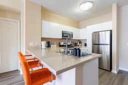 Charming Family Home | Heart of OC | Free Parking