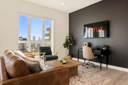Chic and Cozy 1BD Unit in K-Town - Free Parking