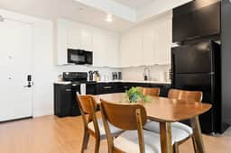 Designer Stay in Art District | Walk to Lil Tokyo