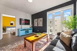 K-Town 2BD Modern Escape | Hot tub, Gym & Parking