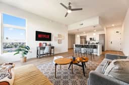 Private Apt Home W/ DTLA Views | 1Mi to Dodger Std
