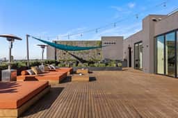 Spacious Home in K-Town | Mins to DTLA & Hollywood