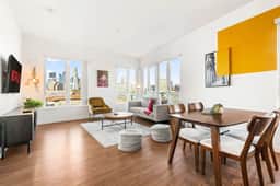 Stylish Art District Retreat | Walk to Lil Tokyo