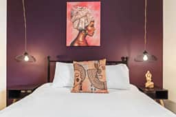 Stylish Stay in the Heart of OC - Mins to Irvine