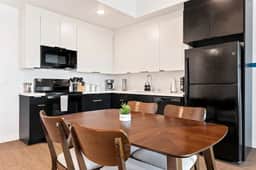 The Art District Condo | Walk to Lil Tokyo PLaza