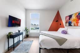 The Haven Lofts | Light-Filled Home W/DTLA views
