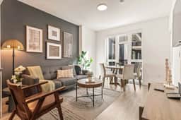 Vibrant Koreatown 2BD Hideaway | Hot tub+Parking