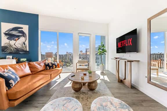 Skyline Haven Near Dodger Stadium w/ DTLA Views - Image 1