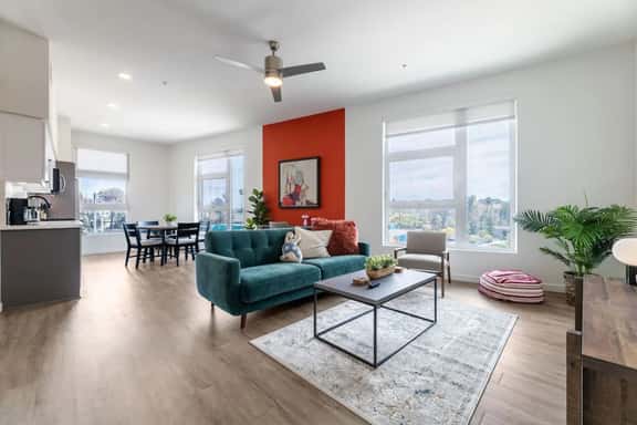 The Haven Lofts | Light-Filled Home W/DTLA views - Image 1