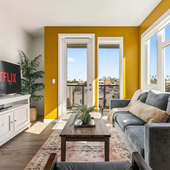 Bright & Chic 2BD K-Town Haven | Hot tub + Gym - Image 1