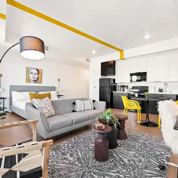 Stylish Studio with Sweeping City Views in DTLA - Image 1