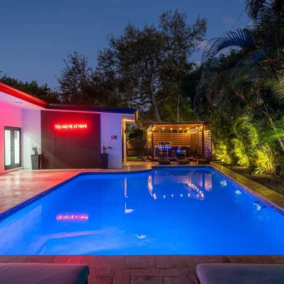 Terrace w/ Grill+Billiards+Mini Golf - Fun Villa - Image 1