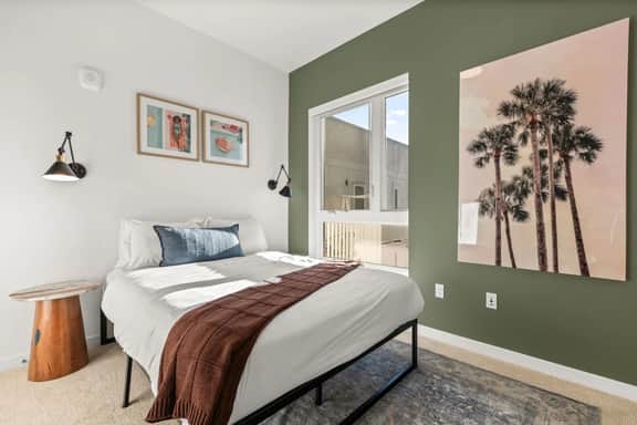 Chic & Trendy in K-Town | Parking-Gym & City Views