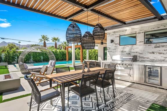 Desert Escape | Heated Pool, Spa, Golf, EV + Views