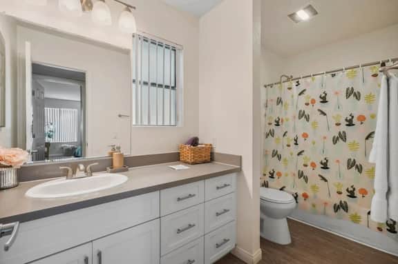 Modern Condo Escape | Near Irvine & South Coast