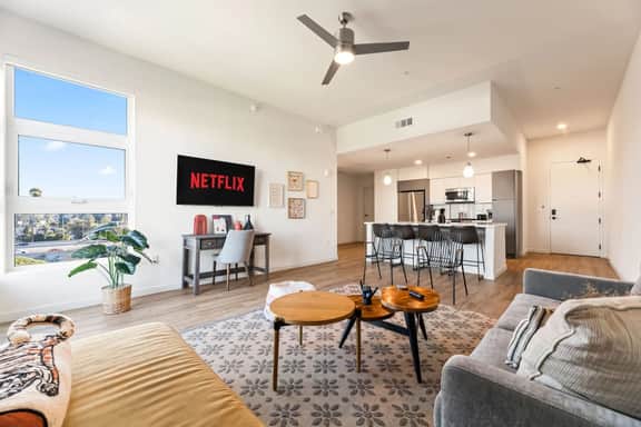 Private Apt Home W/ DTLA Views | 1Mi to Dodger Std