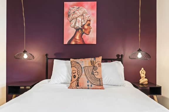 Stylish Stay in the Heart of OC - Mins to Irvine