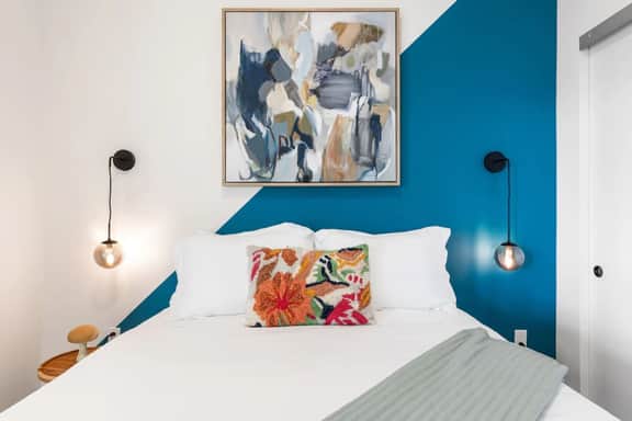 The Haven Lofts | Light-Filled Home W/DTLA views