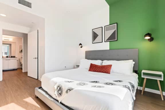 Unique 1-Bedroom DTLA Escape with City Views