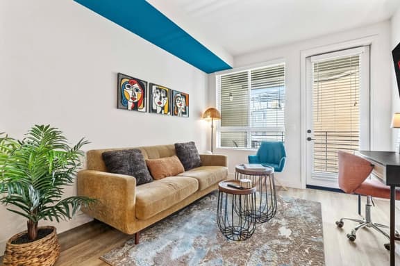 Bright & Modern Condo | 1Mi to South Coast Plaza