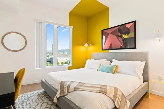 Designer Stay in Art District | Walk to Lil Tokyo