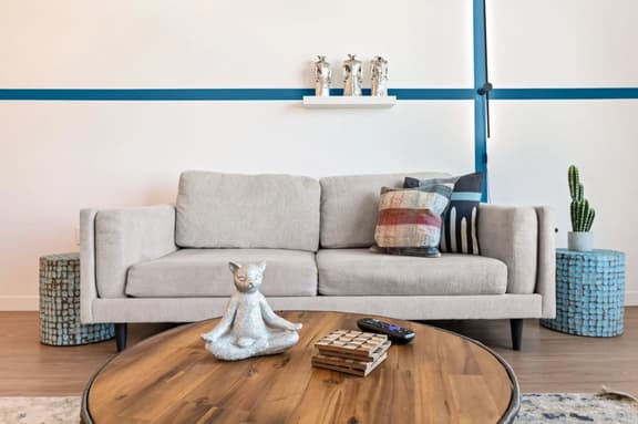 The Art District Condo | Walk to Lil Tokyo PLaza