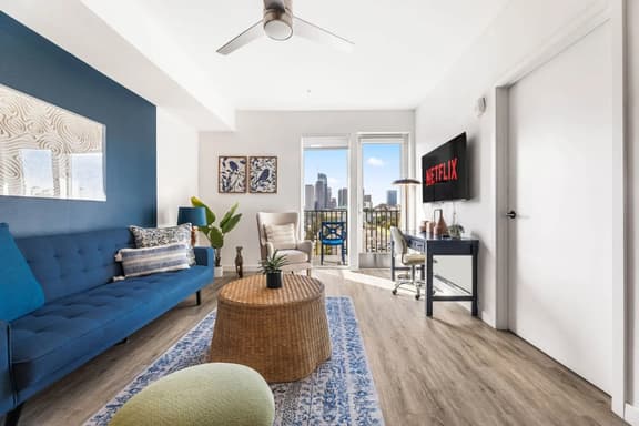 The Skyloft | DTLA Sunset Views | Parking + EV